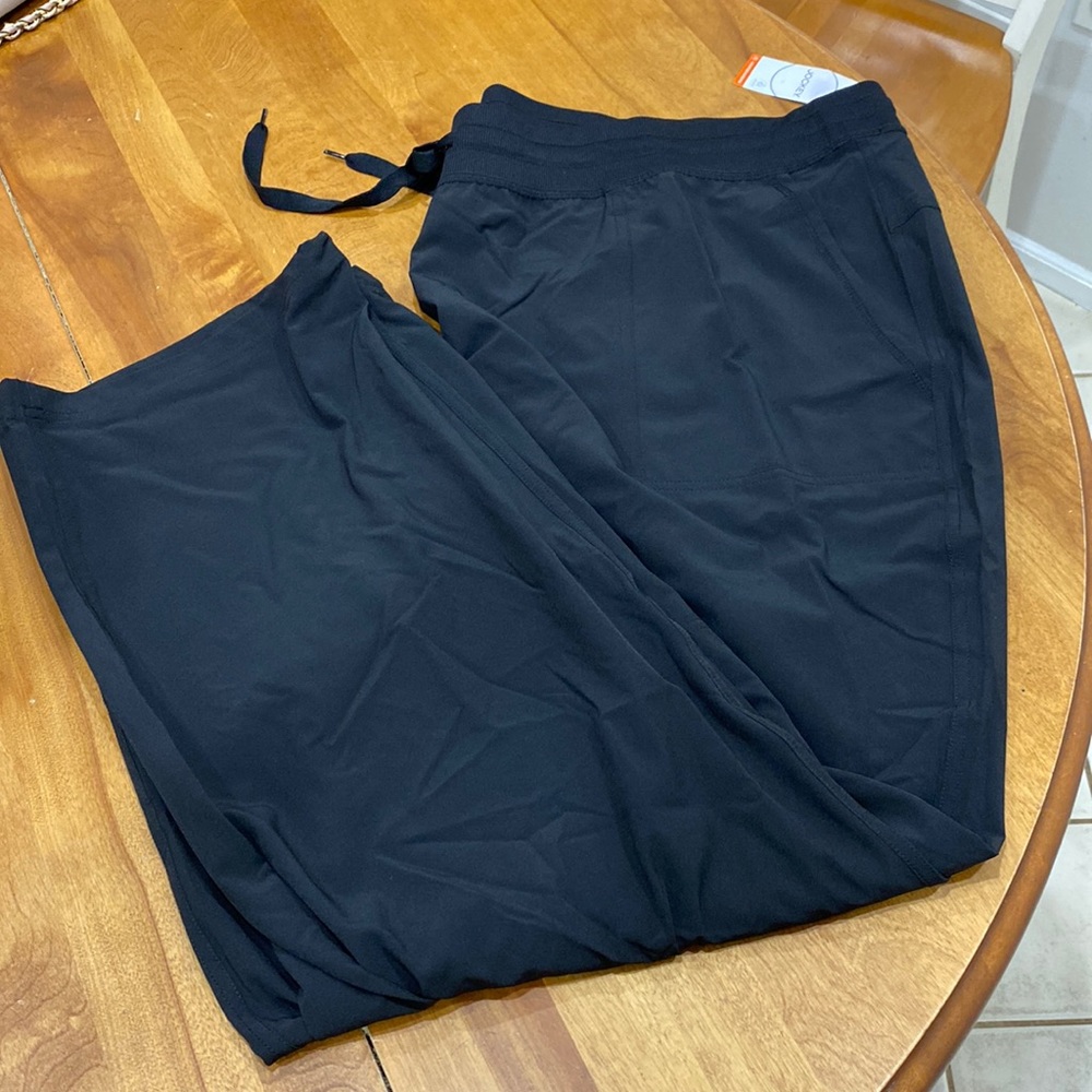 NWT,  Jockey, women’s size 3X, adjustable pant.